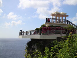 Two Lovers Point