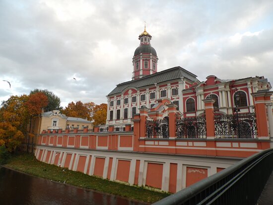 Monasterio de Alejandro Nevski