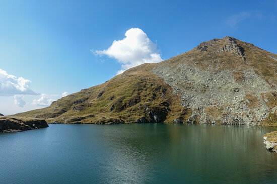 Lacul Capra, on the way to Moldoveanu