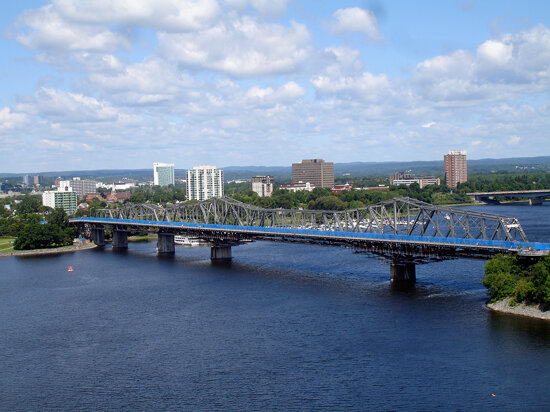 Alexandra Bridge Span