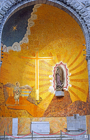 France-002083S - Our Lady of Guadalupe Chapel