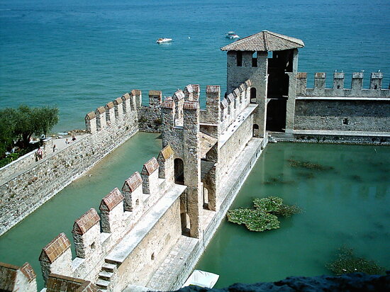 Castello Scaligero, Sirmione