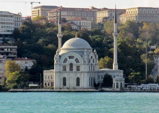 Dolmabahçe Mosque