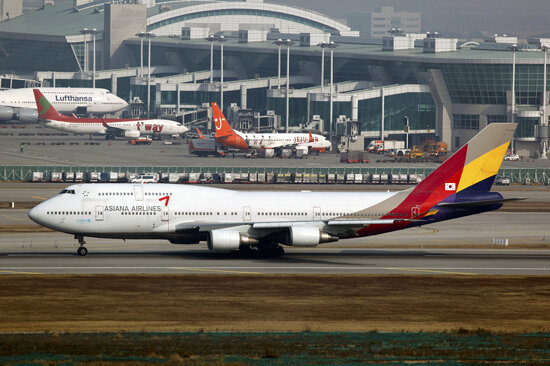 HL7418 | Asiana Airlines | Boeing 747-48E | ICN