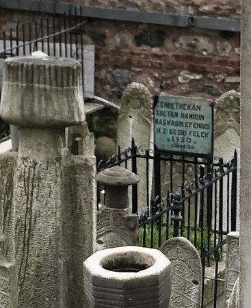 Küçük Mecidiye Mosque