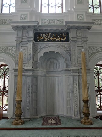 Küçük Mecidiye Mosque