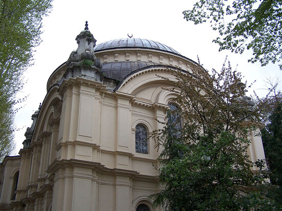 Küçük Mecidiye Mosque