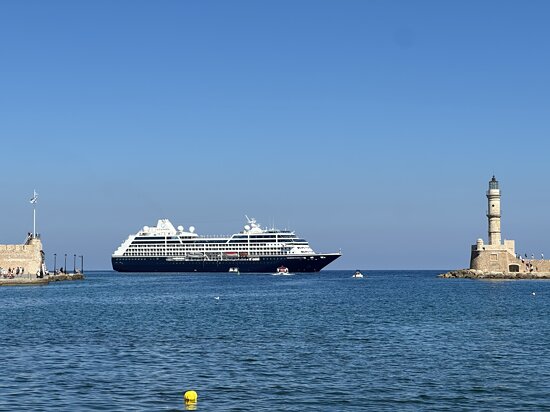Azamara Pursuit 2024