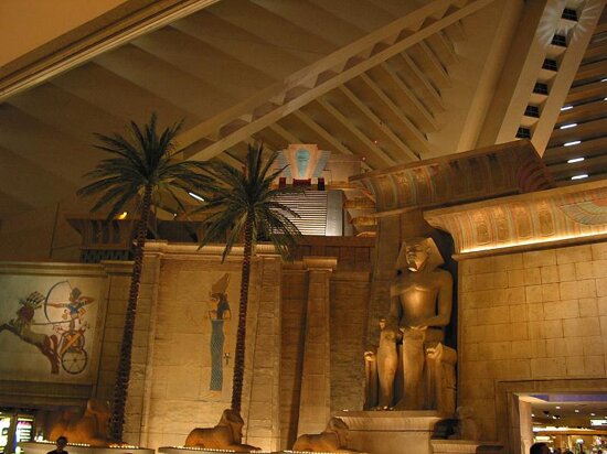 ლუქსორი (ლას-ვეგასი)