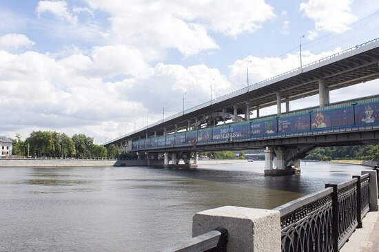 Luzhniki Metro Bridge