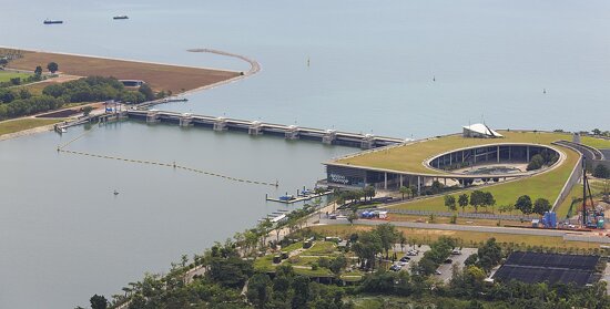 Marina Barrage