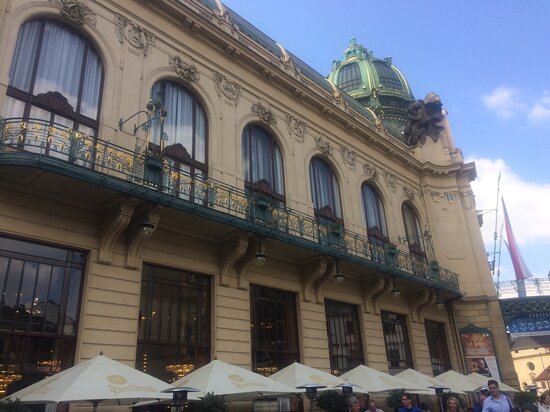 Casa municipal de Praga