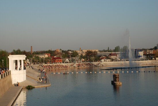 Набережна «Roshen»