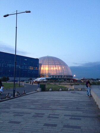 Парк 300-летия Санкт-Петербурга