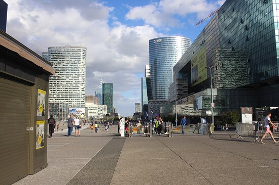Parvis de la Défense