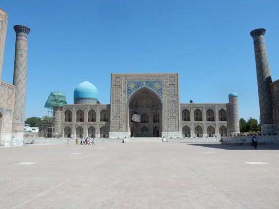 Tilla-Kori Madrasa, begun 1646