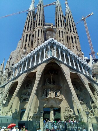 Σαγράδα Φαμίλια