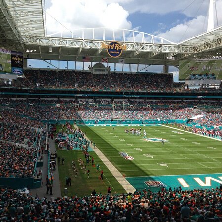 ورزشگاه سان لایف