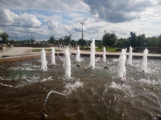 Танцующий фонтан