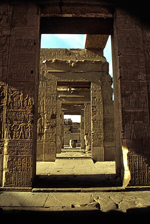 Ägypten 1999 (177) Im Tempel von Kom Ombo