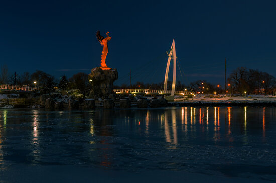 Keeper Of The Plains (night)-1