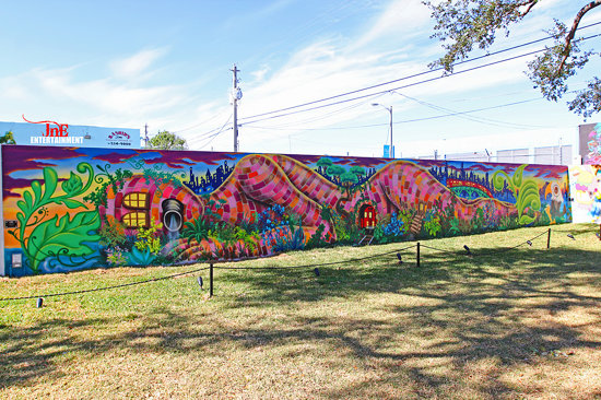 #artbasel #artbaselmiami #miamiart #miami #graffitiporn #miamigraffiti #wynwood #graffiti #wynwoodar