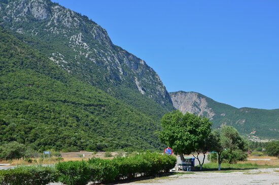 Thermopylae (2)