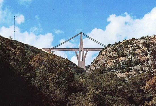Wadi el Kuf Bridge