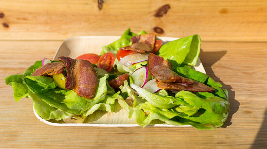 Benton&#039;s lettuce and tomato