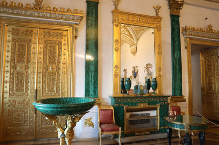 Sankt-Peterburgdagi transseksuallar: fotosuratlar