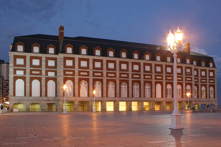 Plaza Colon, Mar del Plata.