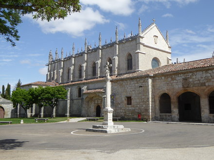 Монастырь Мирафлорес